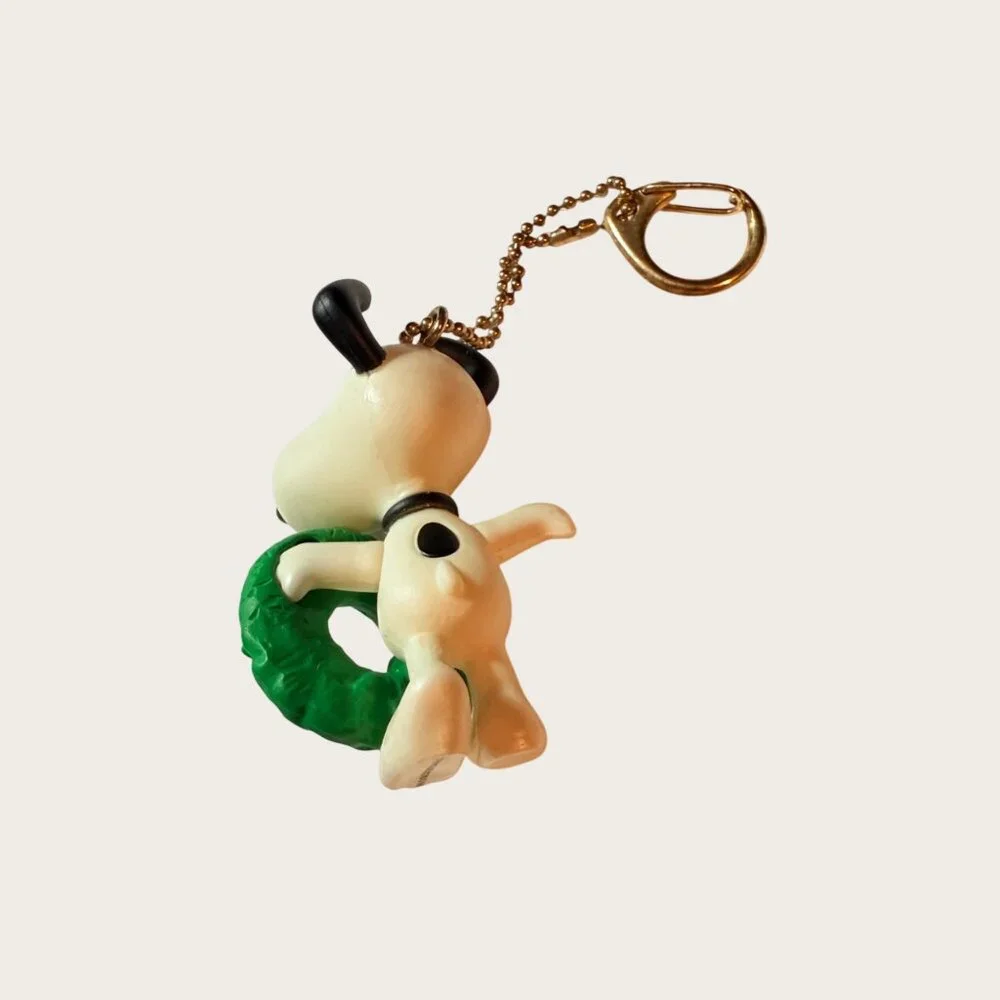 Snoopy Christmas Wreath Keychain Keyring Bag Clip Figurine